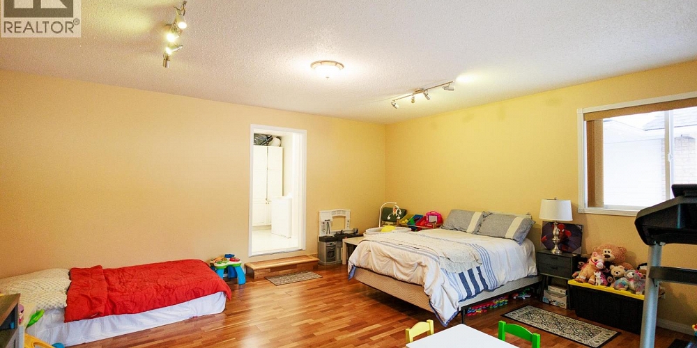 5418 MCCONNELL CRESCENT Terrace Photo 20 5418 MCCONNELL CRESCENT Terrace Photo 20